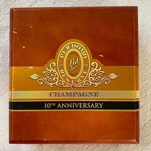 Perdomo Reserve 10th anniversary champagne empty wooden cigar box